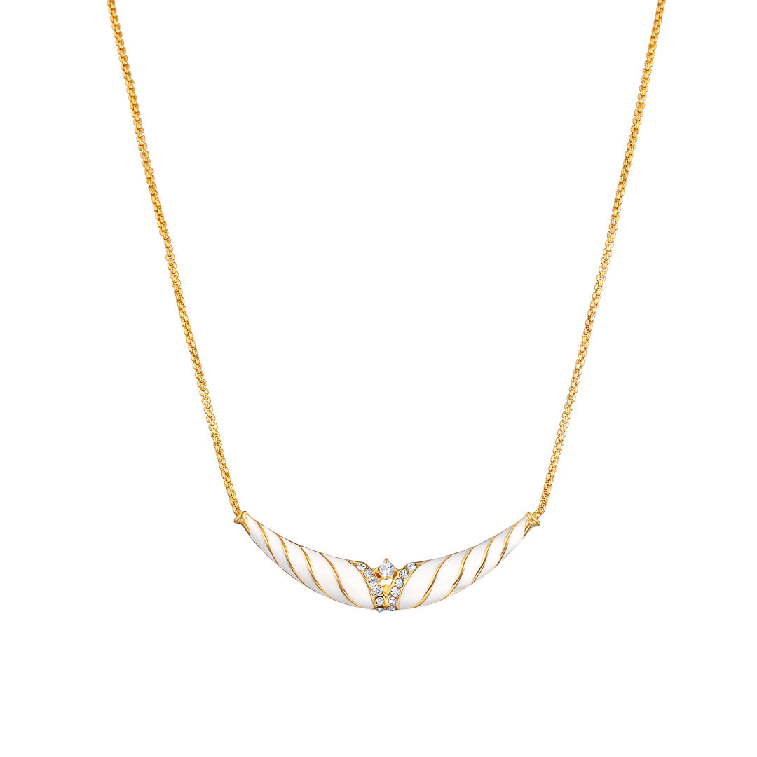 White and Gold Vintage Gold Plated Necklace